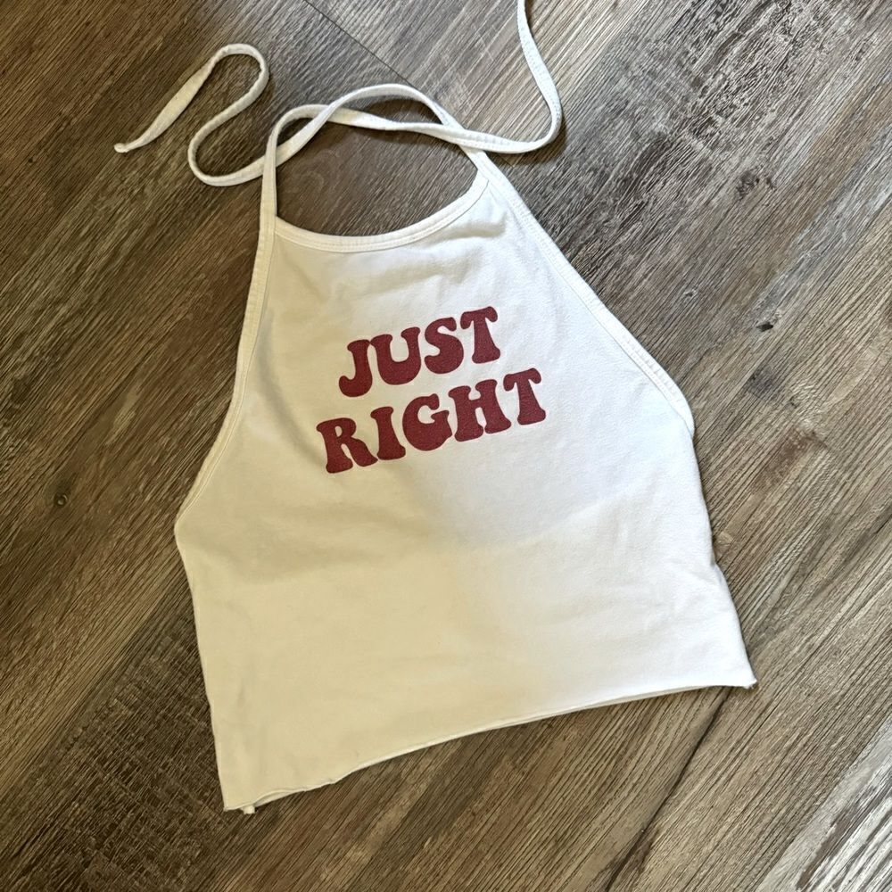 Forever 21 Red & White Graphic Cropped Halter Top Size Small